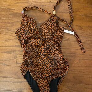 NWT Victoria’s Secret Leopard Print Swimsuit size S